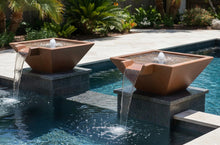 Slick Rock Concrete Cascade Square Water Bowl